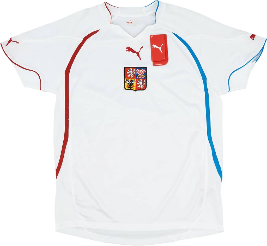 2010-11 Czech Republic Away Shirt (L)