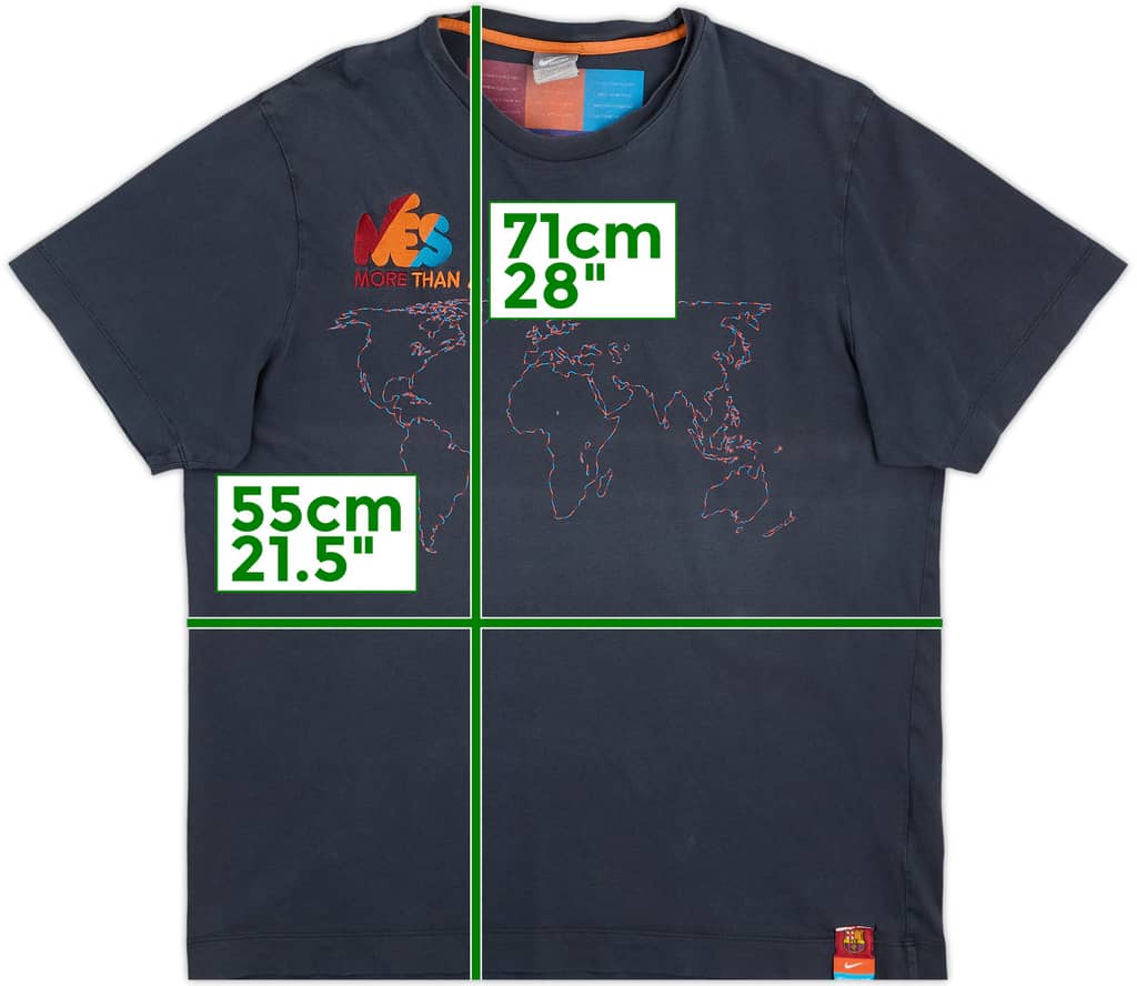 2009-10 Barcelona Nike 'Mes' Graphic Tee - 9/10 - (XL)