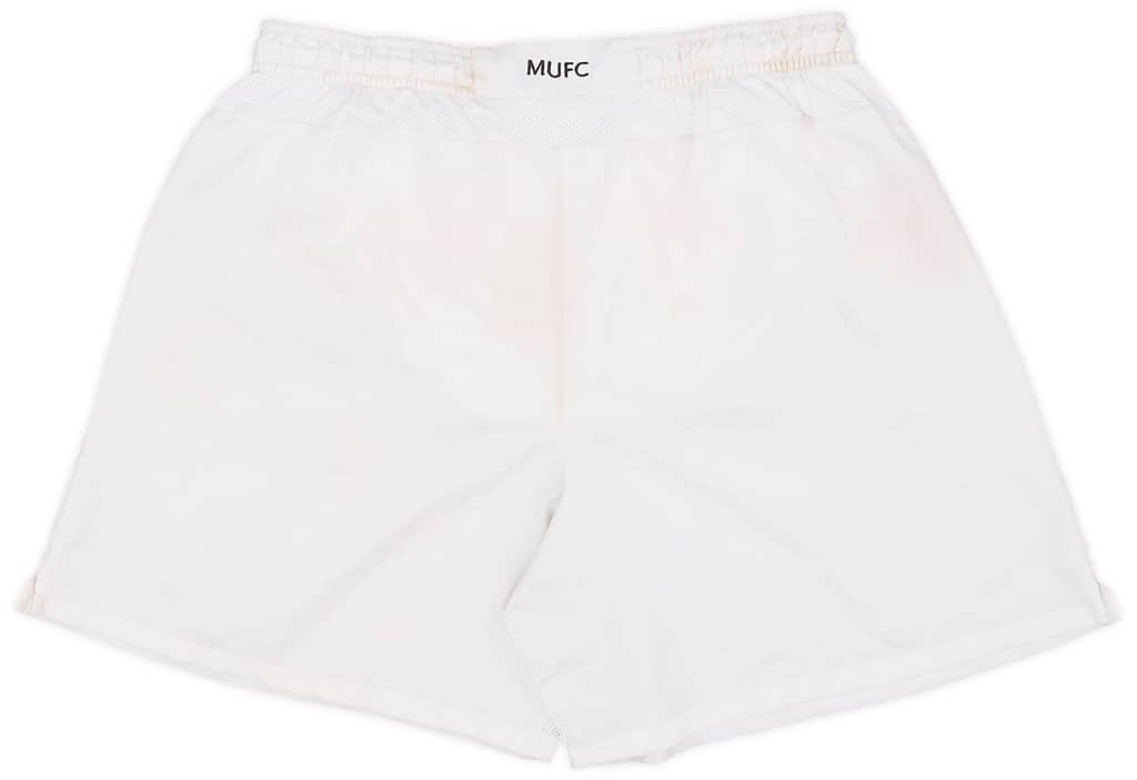 2010-11 Manchester United Home Shorts - 4/10 - (M)