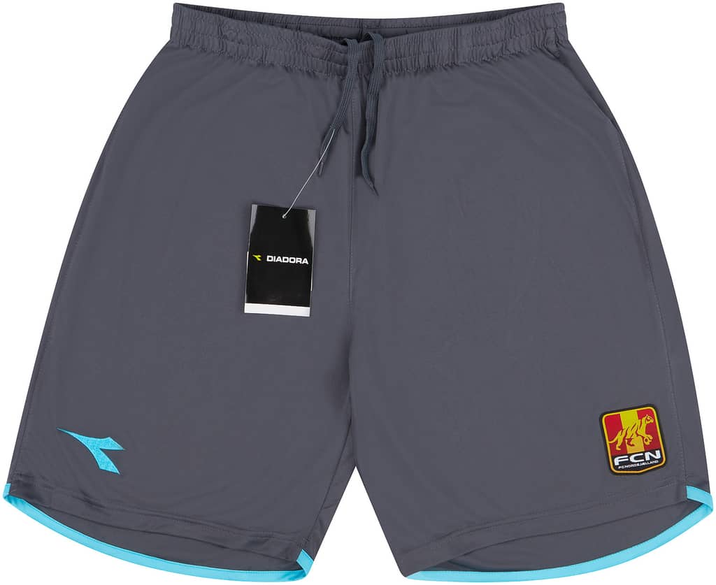 2014-15 FC Nordsjaelland Diadora Training Shorts