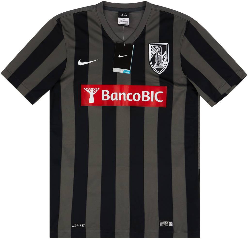 2015-16 Vitoria Guimaraes Away Shirt (S)