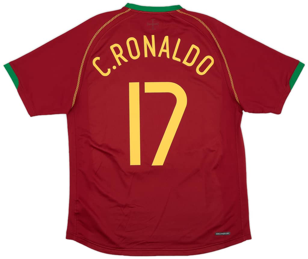 2006-08 Portugal Home Shirt C.Ronaldo #17