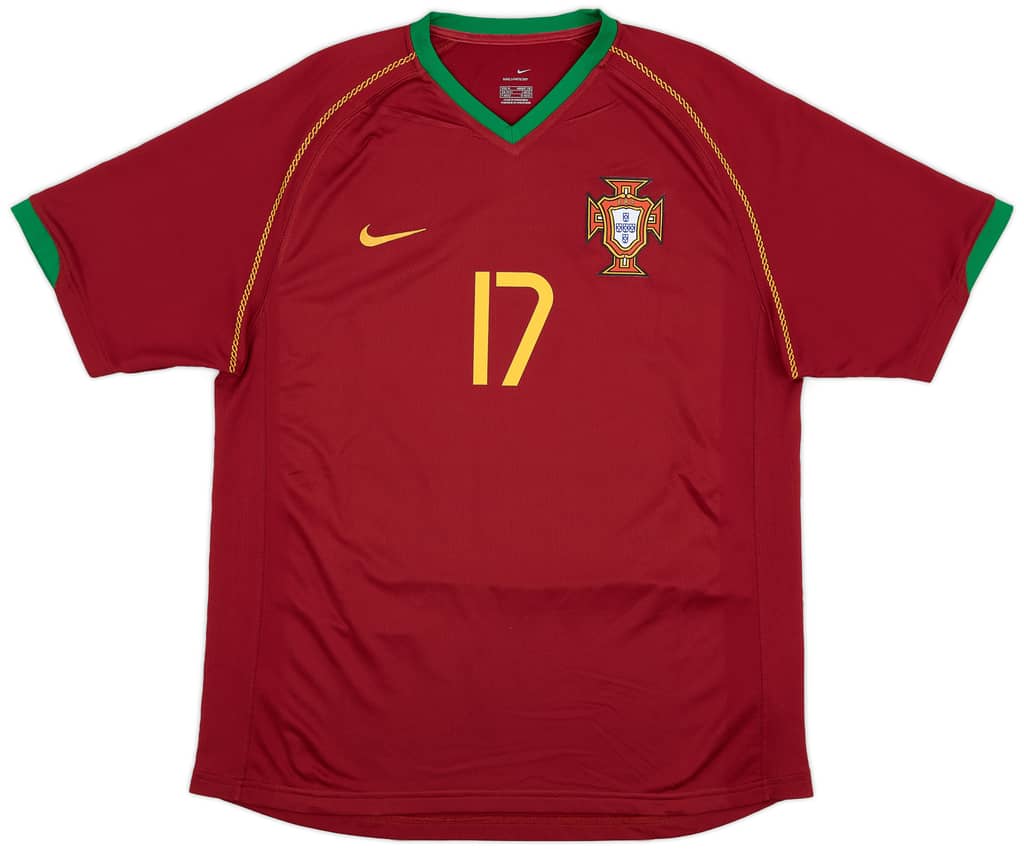 2006-08 Portugal Home Shirt C.Ronaldo #17