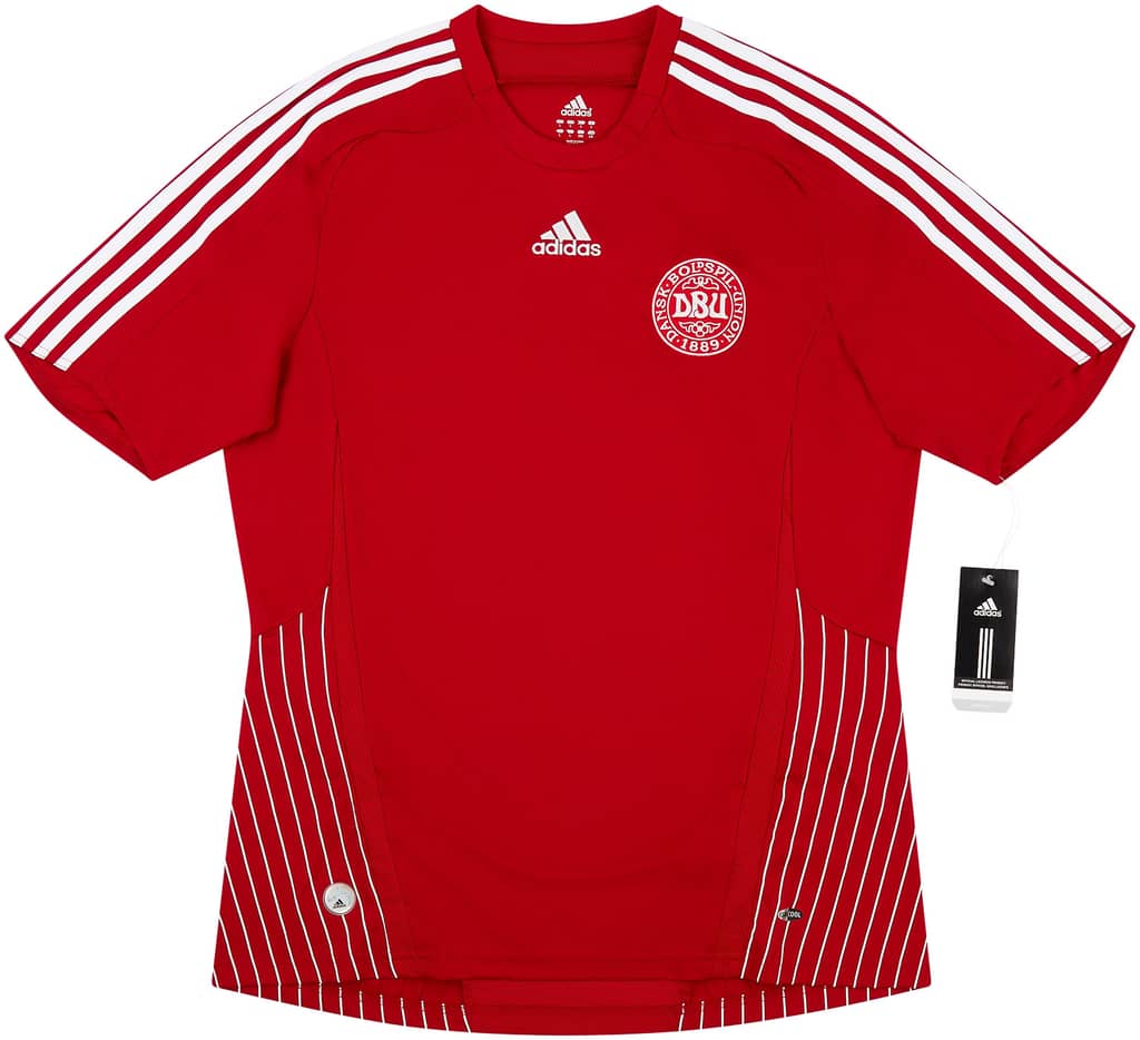 2007-10 Denmark Home Shirt