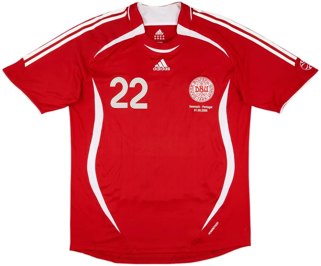 2006 Denmark Match Issue Home Shirt #22