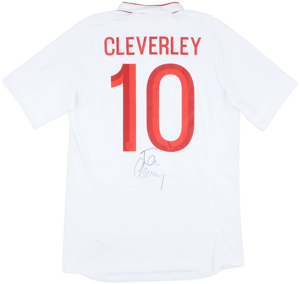 2012 England Match Issue Signed Home Shirt Cleverley #10 (v Moldova)