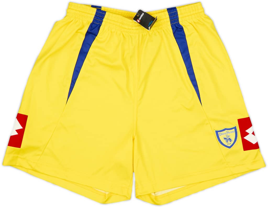 2006-07 Chievo Verona Home Shorts (L)