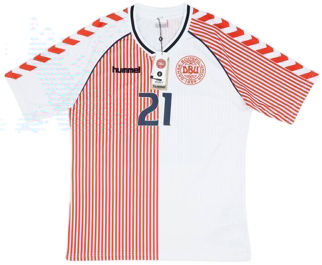 2023 Denmark Hummel 'DBU 86' Reissue Away Shirt Hojlund #21