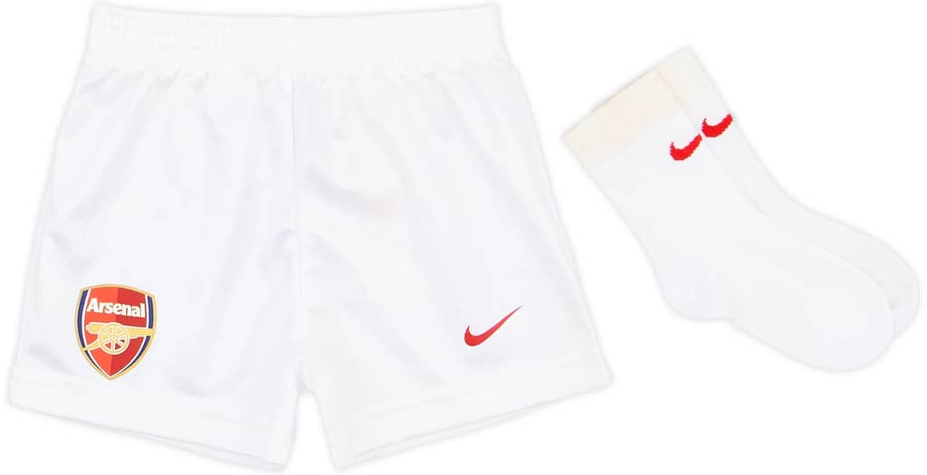 2002-04 Arsenal Home Shorts and Socks - 8/10 - (6-9 Months)