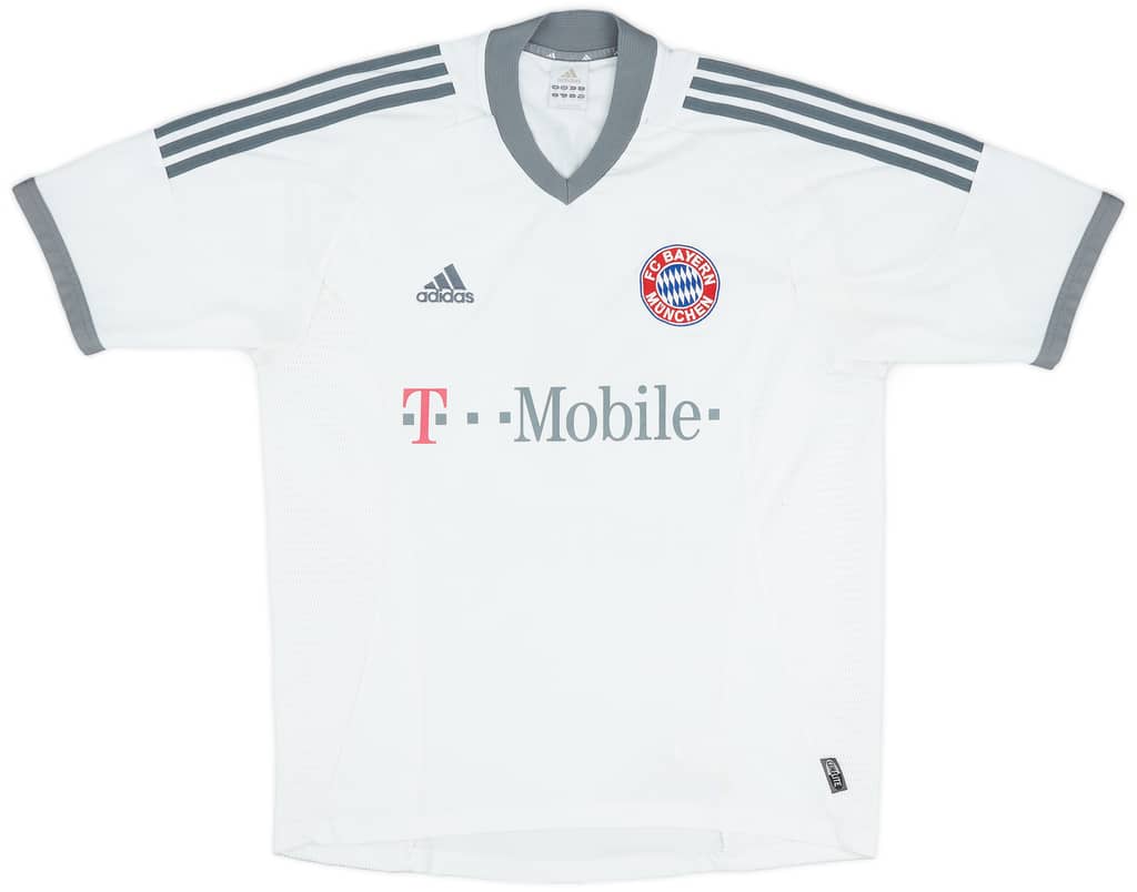 2002-03 Bayern Munich Away Shirt Kuffour #4 - 5/10 - (M)