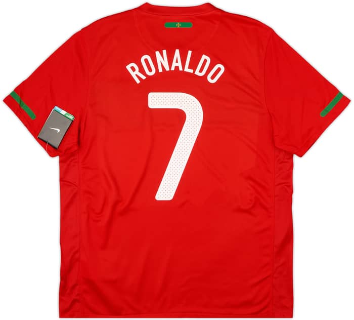 2010-11 Portugal Home Shirt Ronaldo #7 (L)