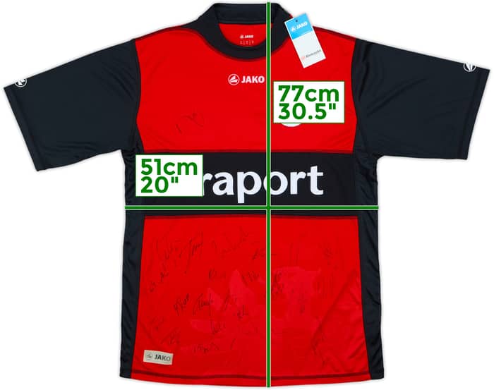 2009-10 Eintracht Frankfurt Signed Home Shirt (S)