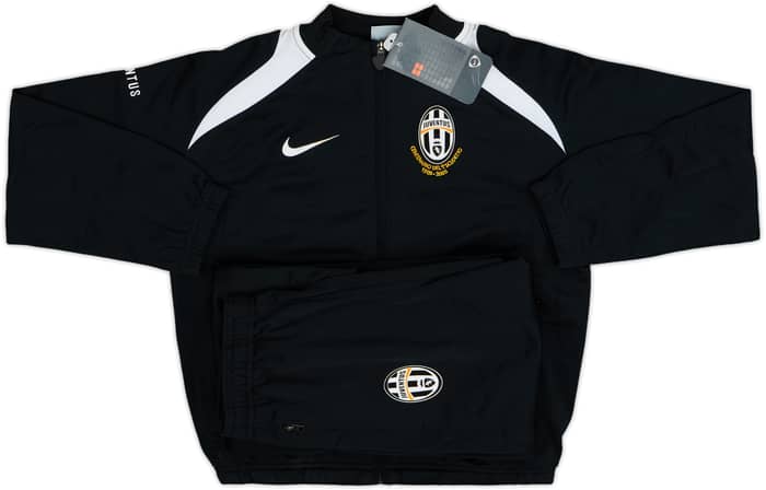 2005-06 Juventus Nike Centenary Tracksuit (S.Boys)