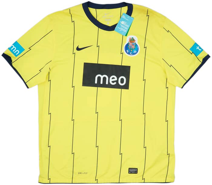 2010-11 Porto Away Shirt Hulk #12 (XL)