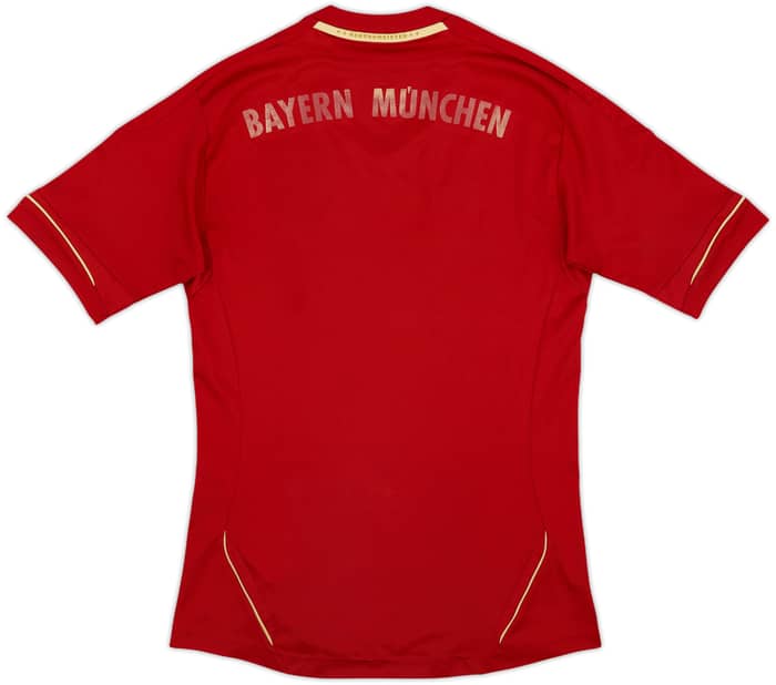 2011-13 Bayern Munich Home Shirt - 5/10 - (Women's XS)