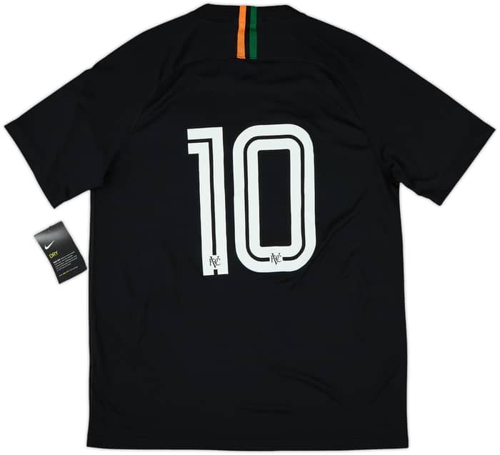 2019-20 Venezia Home Shirt #10 (L)