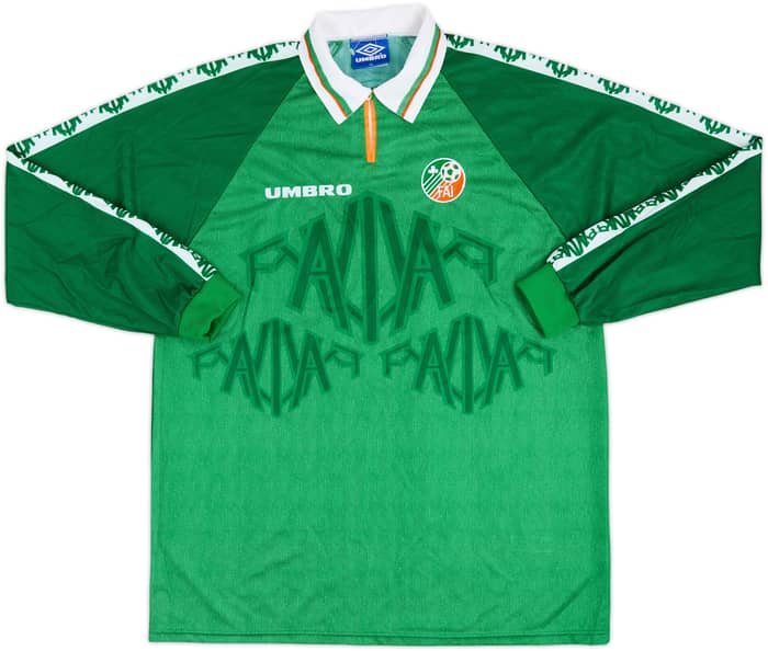 1996 Ireland Match Issue Home L/S Shirt #18