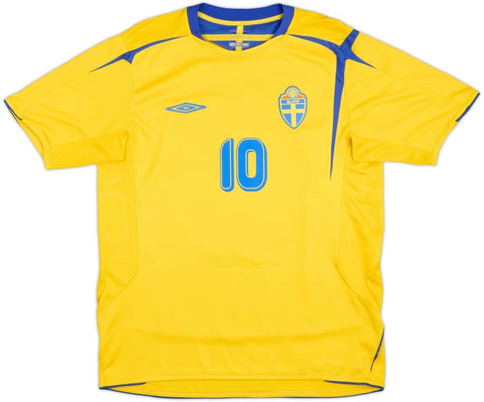 2005-06 Sweden Home Shirt Ibrahimovic #10 - 8/10 - (L)