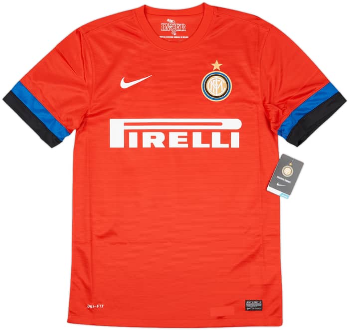 2012-13 Inter Milan Away Shirt Milito #22 (S)
