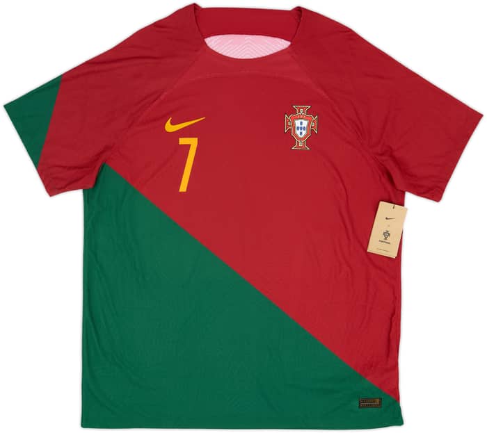 2022-23 Portugal Authentic Home Shirt Ronaldo #7 (M)