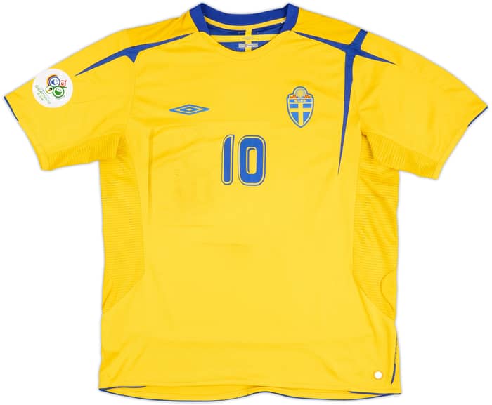 2005-06 Sweden Home Shirt Ibrahimovic #10 - 5/10 - (XL)