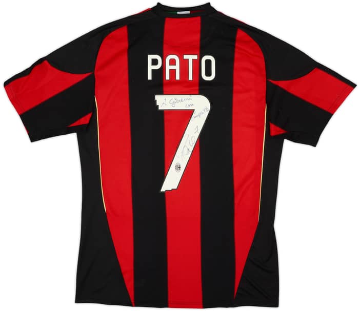 2010-11 AC Milan Signed Home Shirt Pato #7 - 7/10 - (M)
