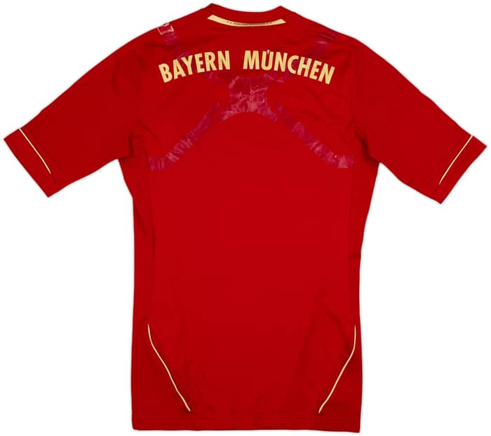 2011-13 Bayern Munich Player Issue TechFit Home Shirt - 4/10 - (L)