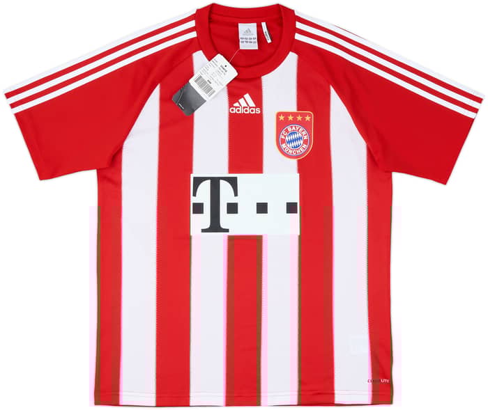 2010-11 Bayern Munich Basic Home Shirt Robben #10 (M)