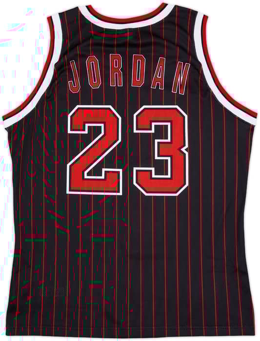 1995-97 Chicago Bulls Jordan #23 Champion Alternate Jersey - 9/10 - (M)