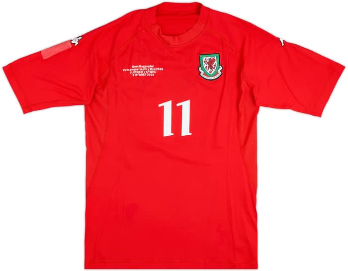 2004 Wales Match Issue Home Shirt #11 (Giggs)