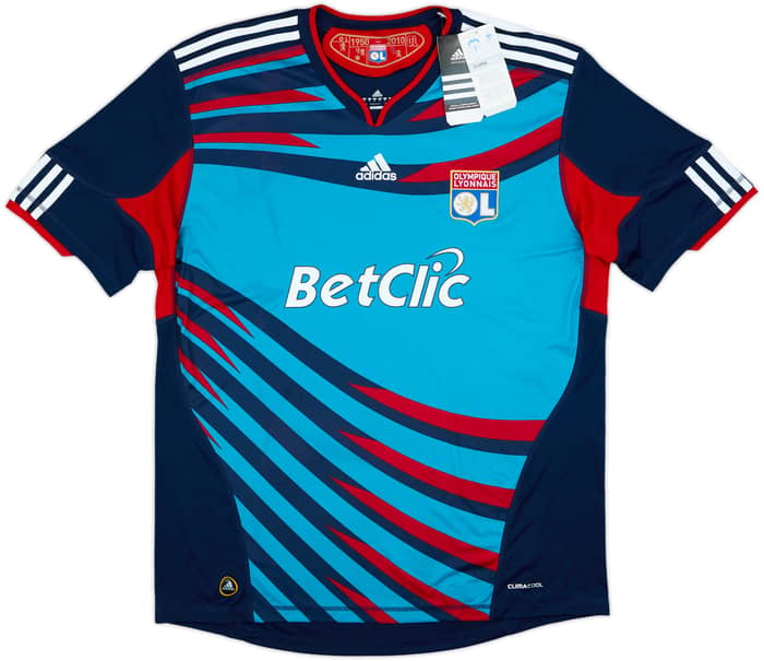 2010-11 Lyon Third Shirt Lisandro #9 (XL)