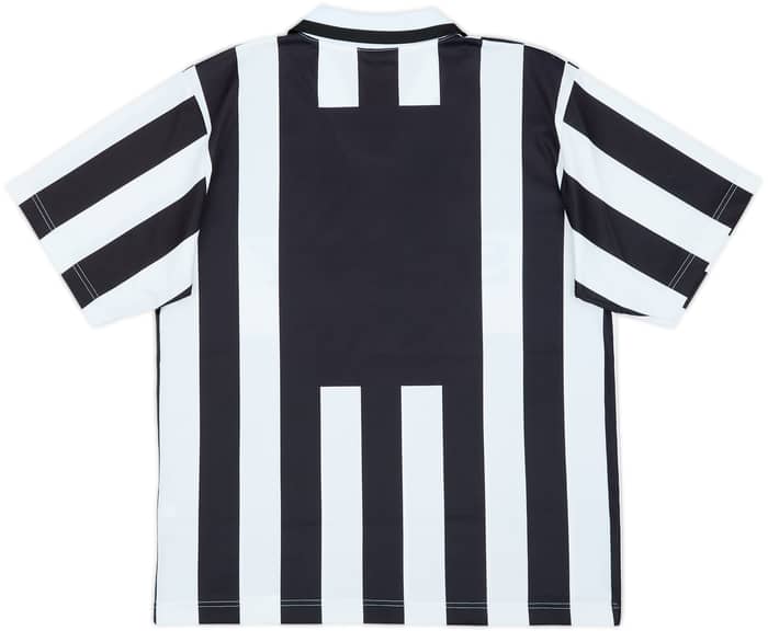 1996-97 Juventus Basic Home Shirt - 8/10 - (15-16 Years)