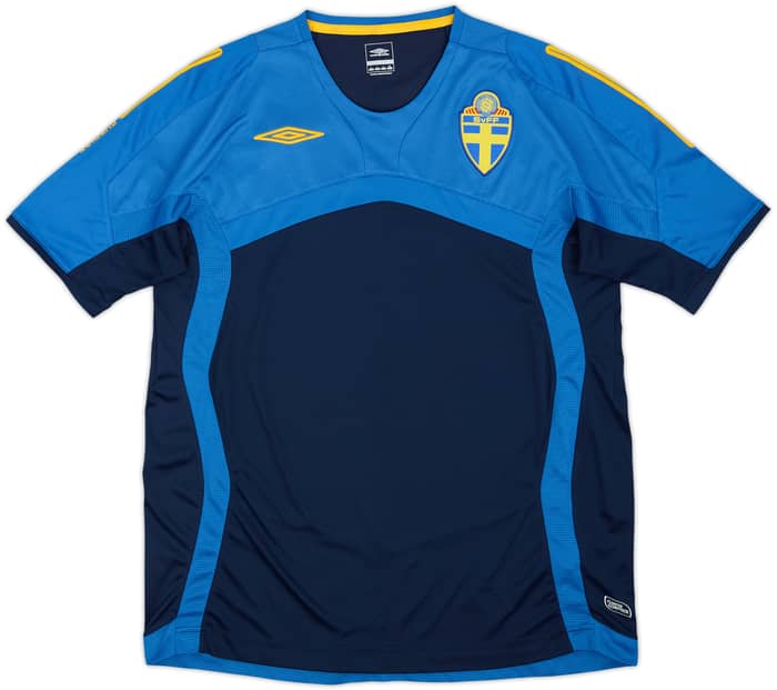 2010-11 Sweden Umbro Training Shirt - 5/10 - (L)