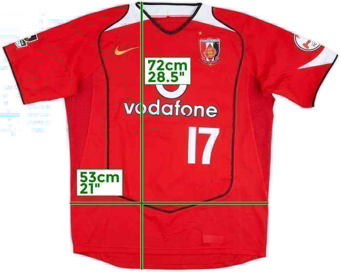 2005 Urawa Red Diamonds Home Shirt #17 (Hasebe) - 8/10 - (L)