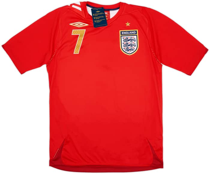 2006-08 England Away Shirt Beckham #7 (S)
