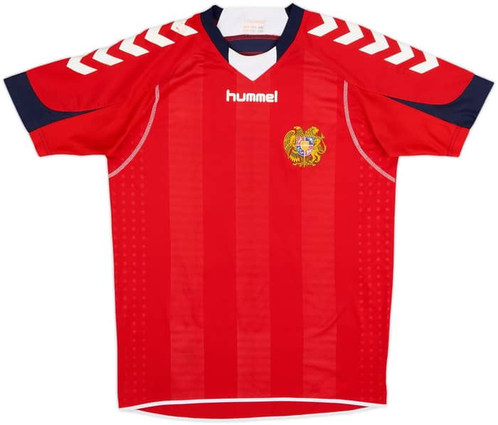 2010-12 Armenia Hummel Training Shirt - 6/10 - (S)
