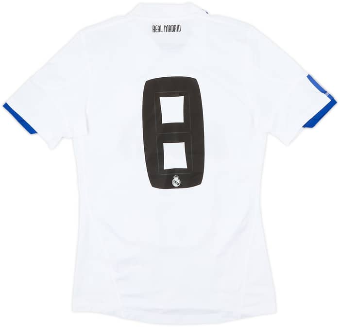 Camiseta versión jugador de local del Real Madrid 2010-11 #8 - 5/10 - (S)