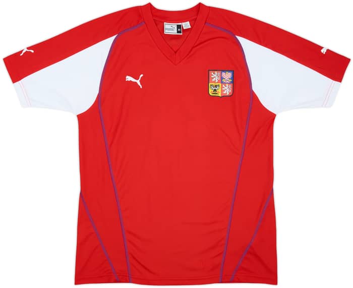2004-05 Czech Republic Basic Home Shirt Galasek #4 - 9/10 - (XL)