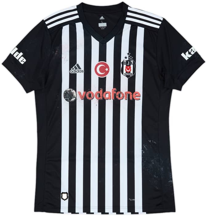 2017-18 Besiktas Away Shirt Vida #24 - 3/10 - (L)