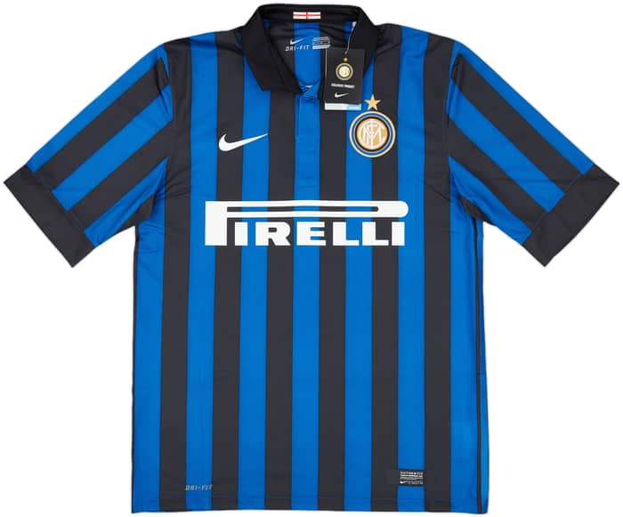 2011-12 Inter Milan Home Shirt Milito #22 (M)