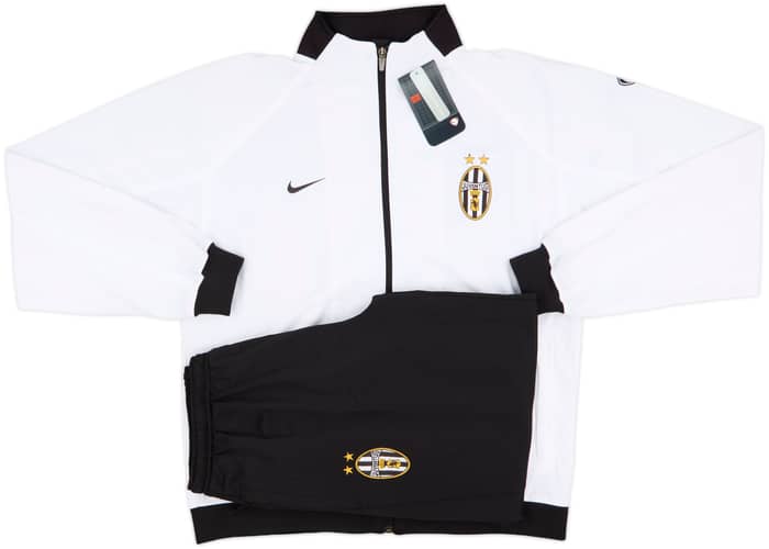 2003-04 Juventus Nike Tracksuit (M)
