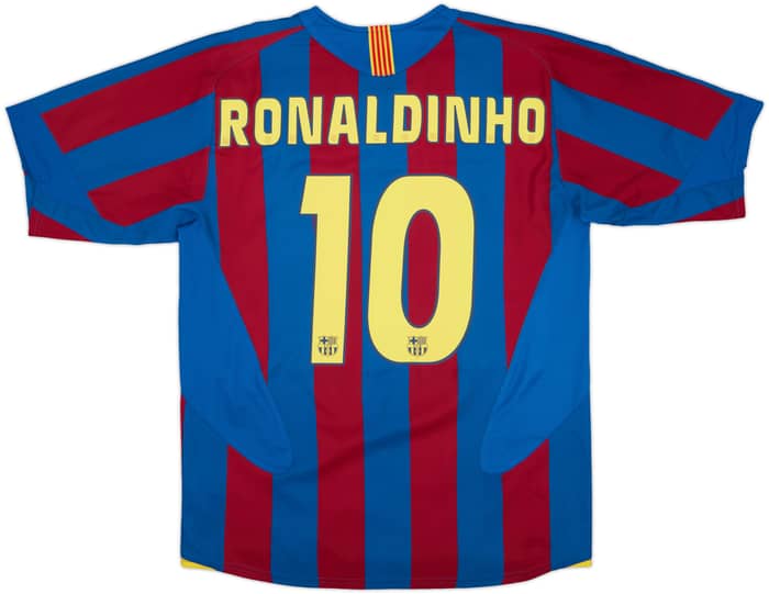 2005-06 Barcelona Home Shirt Ronaldinho #10 - 8/10 - (M)
