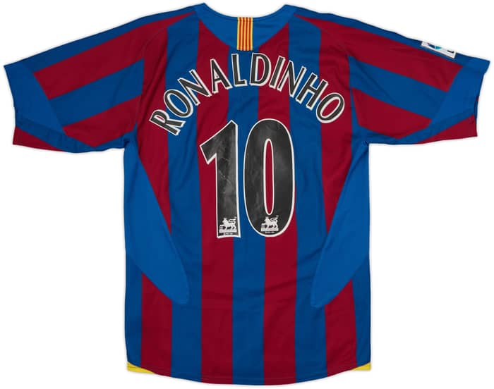 2005-06 Barcelona Home Shirt Ronaldinho #10 - 6/10 - (S)