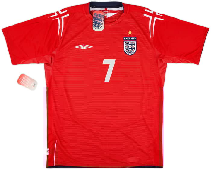 2004-06 England Away Shirt Beckham #7 (L)