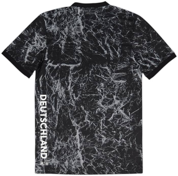 2019-20 Germany adidas Training Shirt (S)