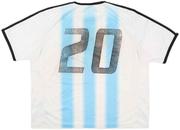 2004-05 Argentina Basic Home Shirt #20 - 4/10 - (XL)