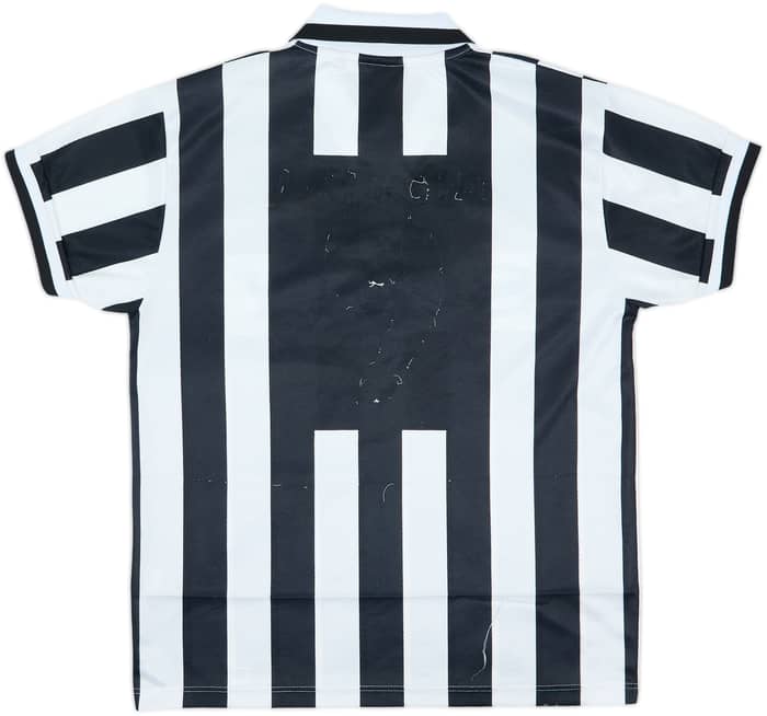 1995-97 Juventus Home Shirt - 4/10 - (M)