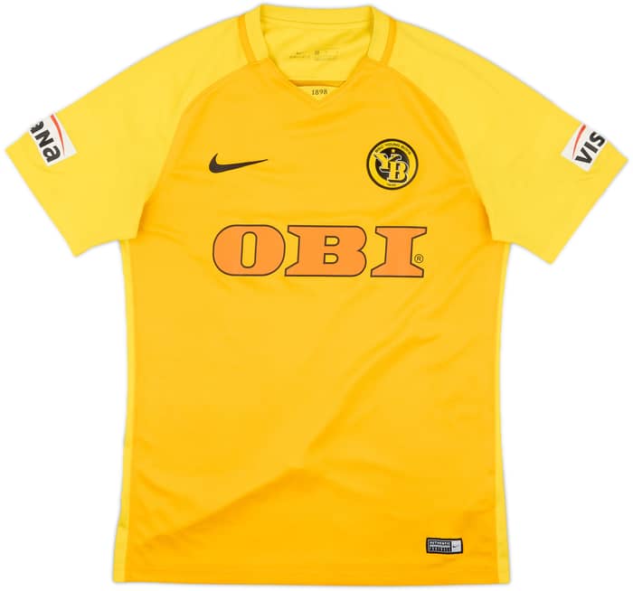 2017-18 Young Boys Home Shirt - 6/10 - (M)