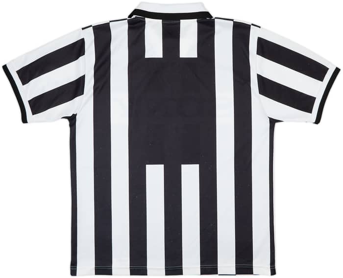 1995-97 Juventus Home Shirt - 6/10 - (L)