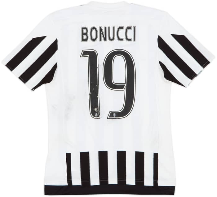 2015-16 Juventus Home Shirt Bonucci #19 - 4/10 - (S)